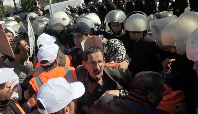 الشرطة المغربية تفرق بالقوة تظاهرة في الصحراء الغربية