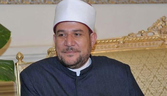 وزير أوقاف مصر يطالب صلب 