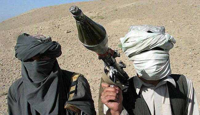 مقتل 20 جنديا افغانيا وخطف 7 اخرين بهجوم لطالبان