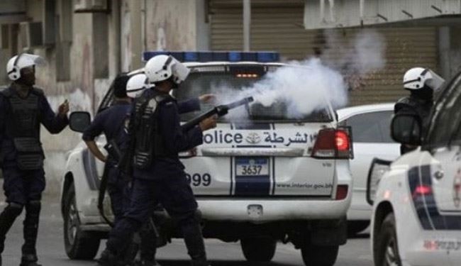 حمله مزدوران آل خلیفه به مراسم عزا در بحرین