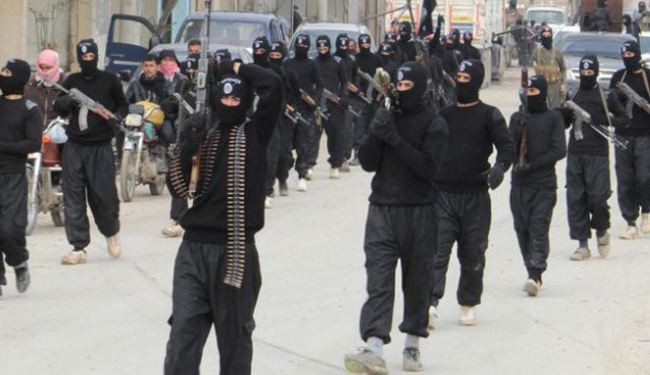 ISIL militants slice off alleged thief's hand in Syria