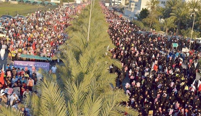 دلیل بازداشت شعار دهندگان در تظاهرات بزرگ بحرین