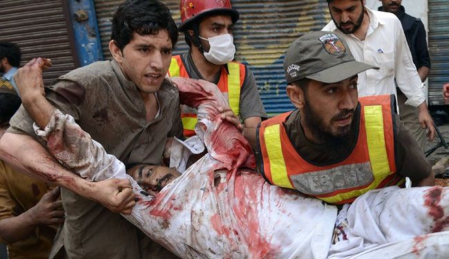 Nearly two dozen killed in Pakistan blasts despite talks