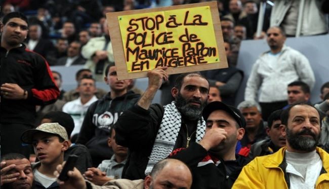 تظاهرات في الجزائر تطالب بمقاطعة الانتخابات