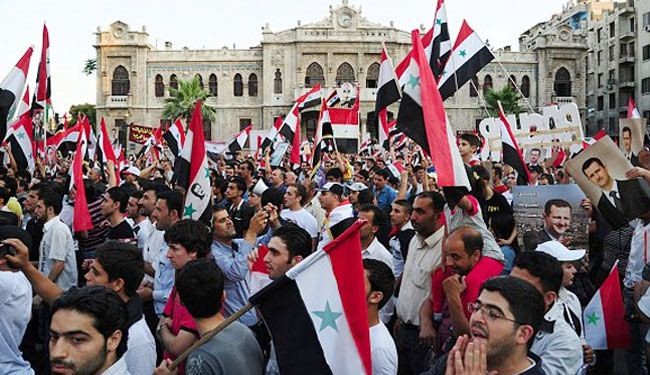 تظاهرات تأييد لعودة الجيش وتطهير مناطق الزارة والحصن