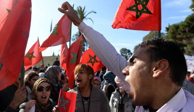 اصابة 12 شرطي واعتقال 21 طالبا في مواجهات جنوب المغرب