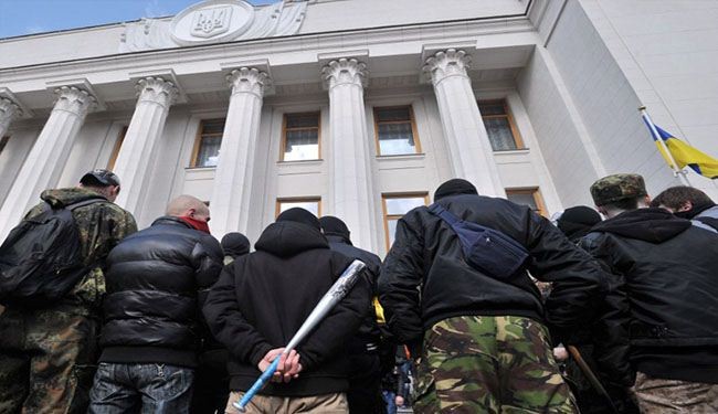Ukrainian Parliament besieged by angry rightists