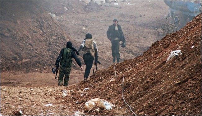 Militants flee to Lebanon, Turkey amid Syria advances