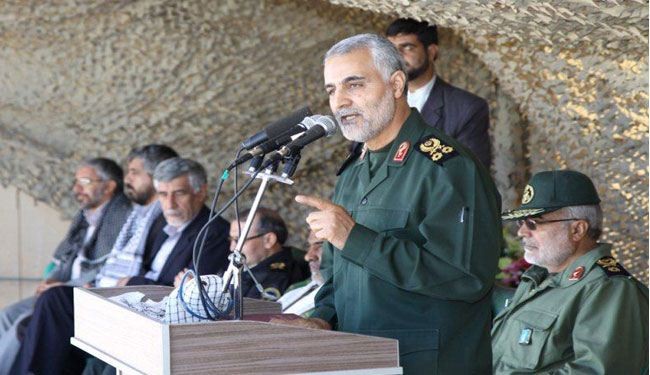 اللواء سليماني: إيران قادرة على تدمير الأعداء بإرادة شعبها