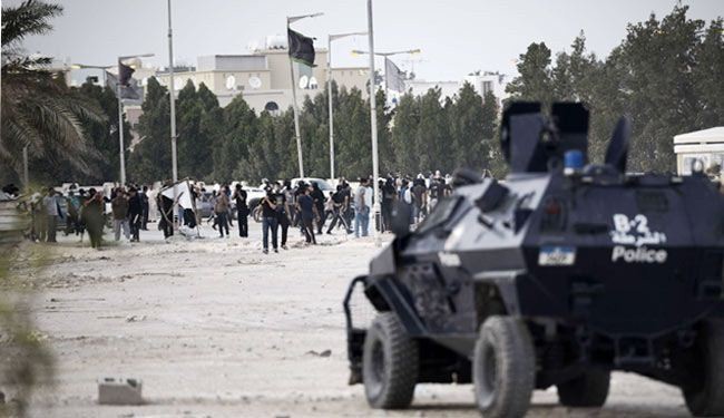 قمع مسيرات تضامن مع المعتقلين واعتقالات في البحرين