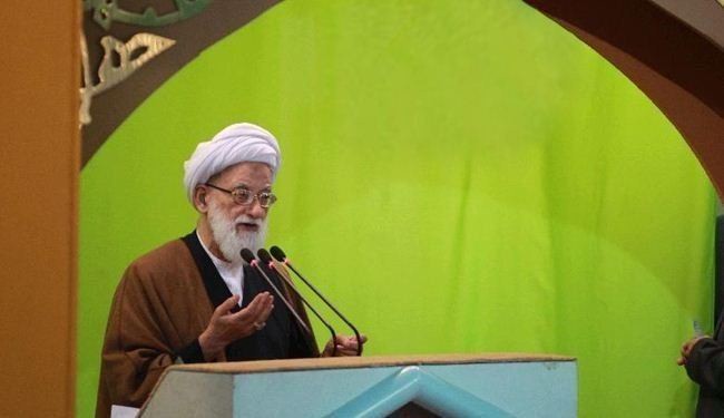 اية الله كاشاني يؤكد حق ايران في امتلاك التقنية النووية المدنية