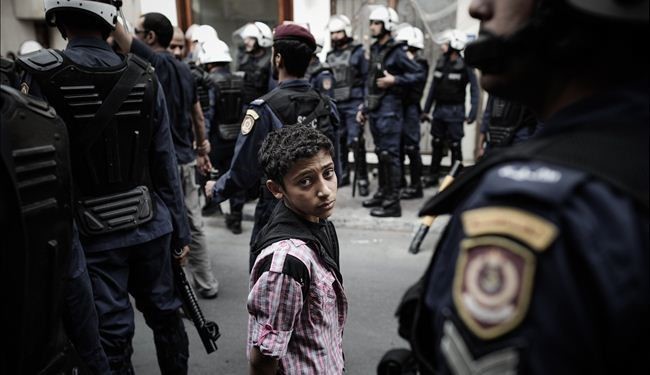 القضاء البحريني يحكم بالسجن 10 سنوات على كفيف