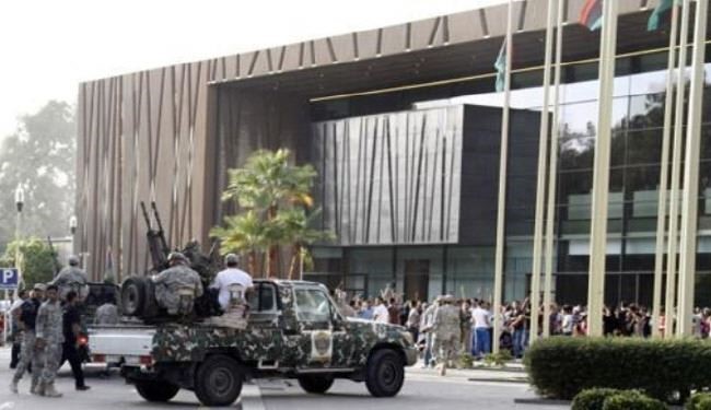 پارلمان لیبی به تصرف افراد مسلح در آمد
