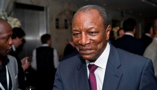 رئيس غينيا يتولى رئاسة 
