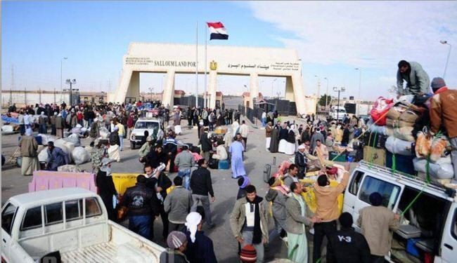 ليبيا تعتزم إقامة ساتر ترابي على الحدود مع مصر