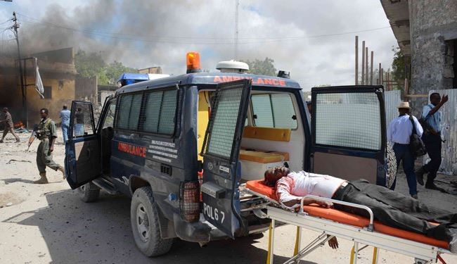 انفجار سيارة مفخخة يؤدي الى مقتل 12 شخصاً بالصومال