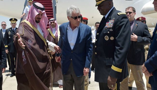 US Defense Secretary arrives in Saudi for Syria talks