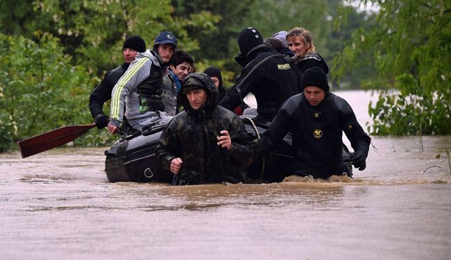 44 قتيلا في اسوأ فيضانات تشهدها البوسنة وصربيا منذ قرن