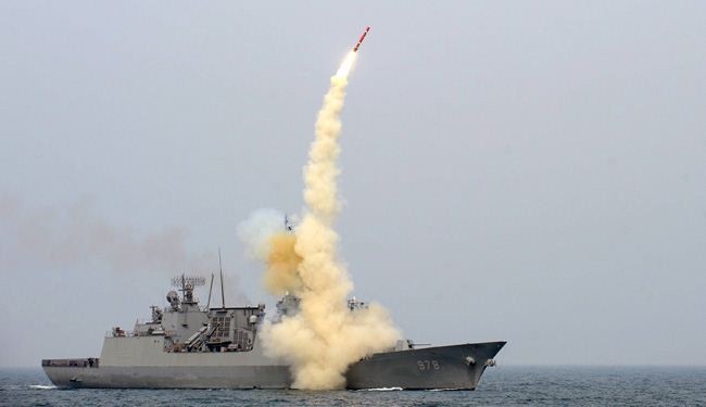 N.Korea threatens to strike S.Korea warships near border