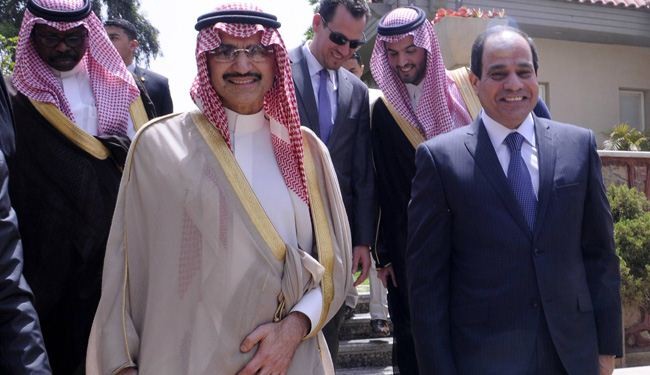 Persian Gulf Arab regimes aid Sisi to ensure own security