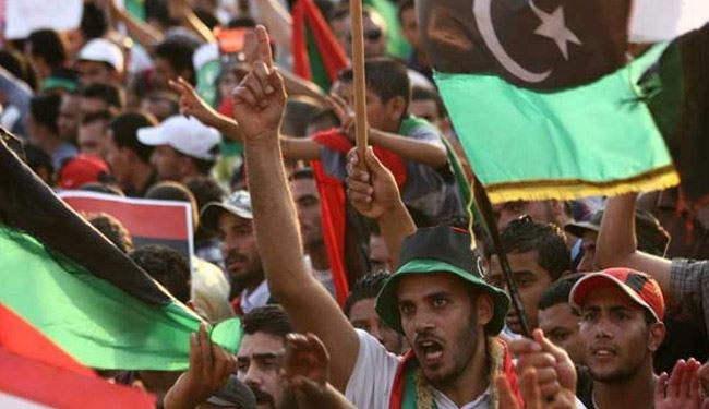 مردم لیبی برای کنار زدن پارلمان تظاهرات می کنند