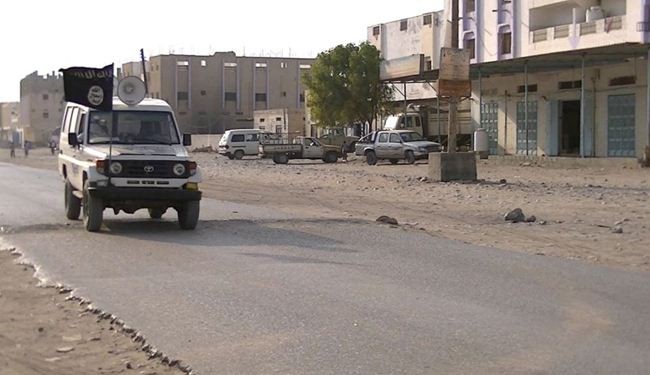مقتل 15 جنديا يمنيا بهجوم للقاعدة في اليمن