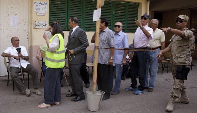 Egypt resumes voting in poll seen giving Sisi landslide victory