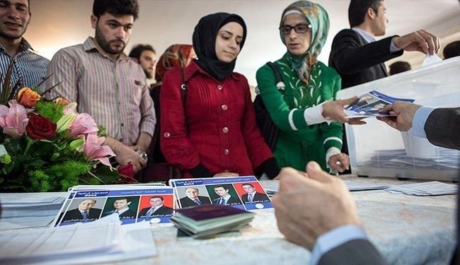 روسا و اعضاي شعب اخذ رای در دمشق سوگند ياد كردند