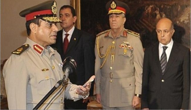 فلكي مصري يحذر السيسي: توقيت يمينك الدستوري 