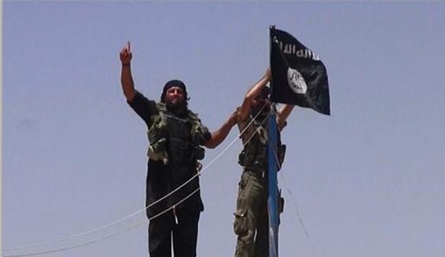 القضاء اللبناني يدعي على فرنسيين وسعودي بجرم الانتماء لداعش