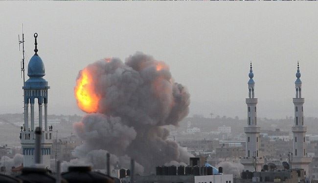 ویران شدن یک مسجد در حمله صهیونیست ها به غزه
