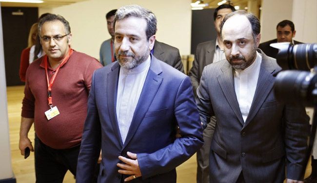 مواصلة المشاورات بين ايران واميرکا لتمديد فترة المفاوضات