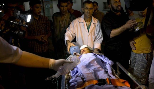Israel shells Gaza hospital killing five, wounding 70