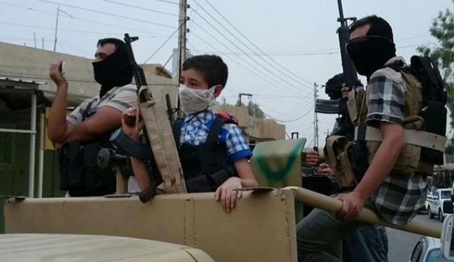 داعش تجند أكثر من 120 طفلا في الفلوجة
