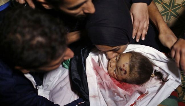Israel bombs ambulance, Friday toll tops 100 in Gaza