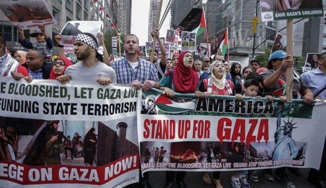 أمريكيون يتظاهرون تنديداً بتغطية إعلامهم المنحاز لإسرائيل