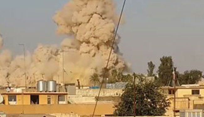 داعش ينشر صوراً عن تدميره لمراقد الانبياء والاولياء