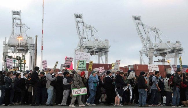Activists urge western US ports to boycott Israeli ships