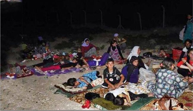 داعش يقتل 100 إيزيدي ويختطف عشرات النساء بالموصل