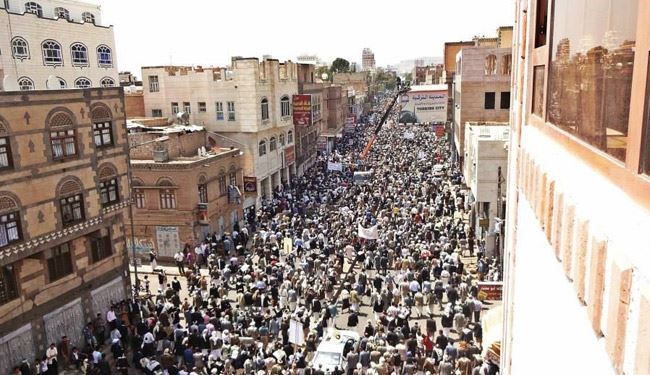 دعوت رهبر انصارالله یمن برای آغاز دومین مرحله اعتراضات