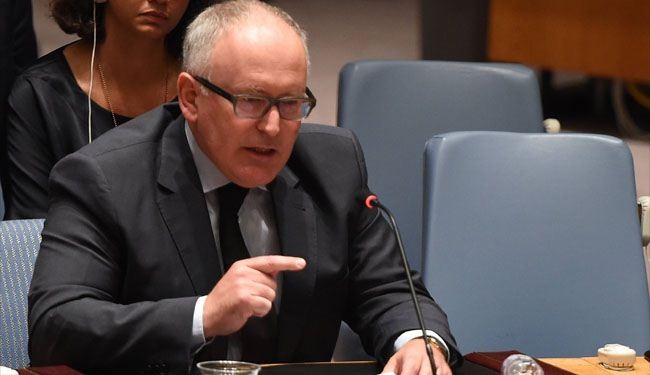 Dutch FM: War against ISIL must go to Syria