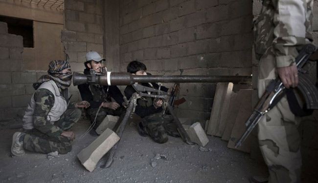 الجيش السوري ينسحب من مطار الطبقة العسكري
