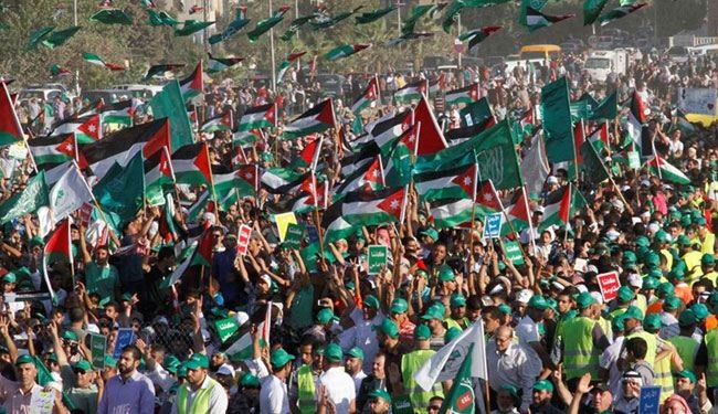 مشعل “يجامل” الأردن وسط أضخم مهرجان للأخوان المسلمين