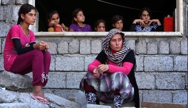 ISIL terrorists kidnap, sell female Izadi Kurds for $1000