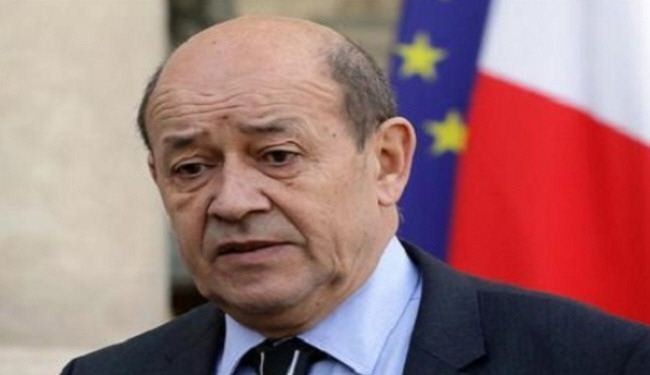 وزير الدفاع الفرنسي يتوجه الى الامارات ومصر