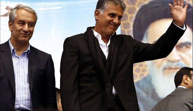 المدرب كيروش يمدد 4 اعوام اضافية مع منتخب ايران