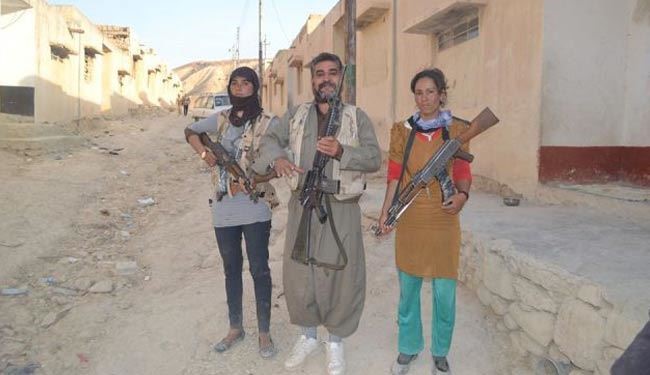 نیروهای ملک طاووس برای مقابله با داعش آماده شده‌اند + عکس