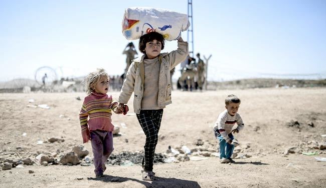 آوارگی هزاران کرد سوریه در مناطق مرزی + عکس
