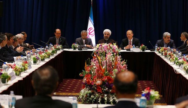 الرئيس روحاني: لا جدوى من تهديد الشعب الايراني