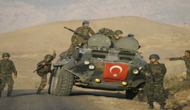 استقرار تانک‌های ترکیه در مرز سوریه